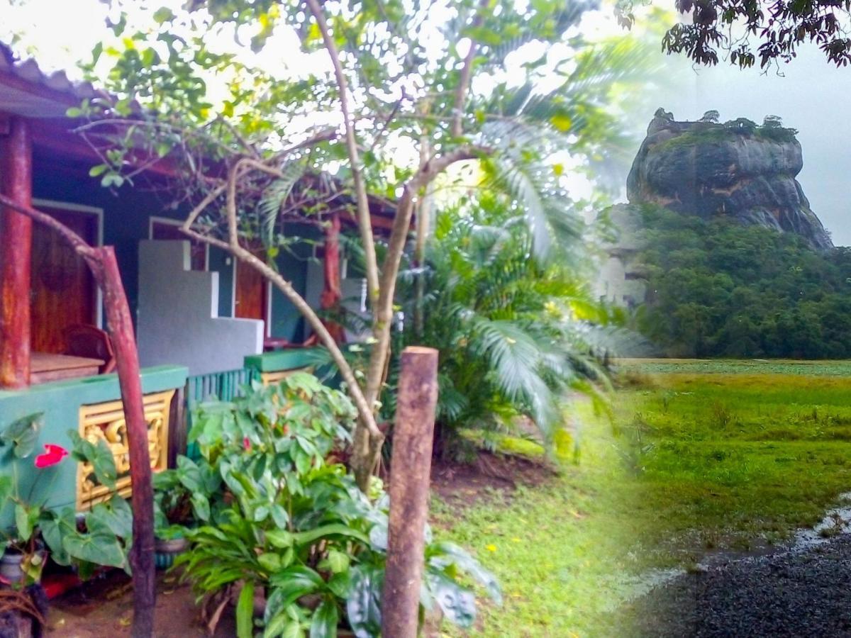 Bandula Home Stay Sigiriya Dış mekan fotoğraf